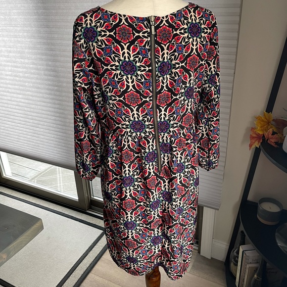 OLD NAVY Quarter Sleeve Dress - Picture 2 of 4